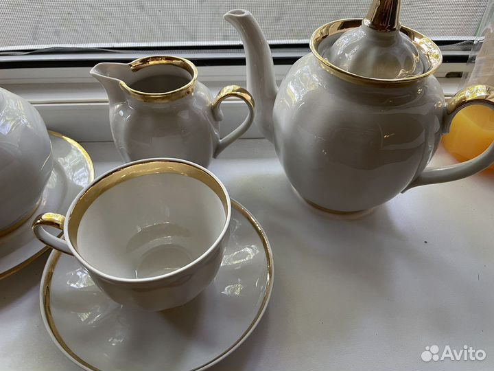 Набор столовой посуды на 6 персон