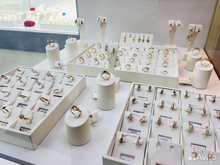 Золотая подвеска змейка в форме сердце 585