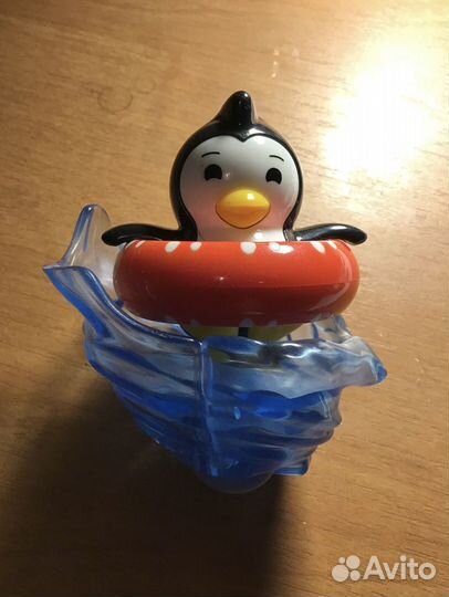 Пингвин из большого киндера