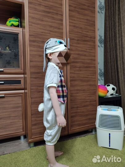 Новогодний костюм зайчика