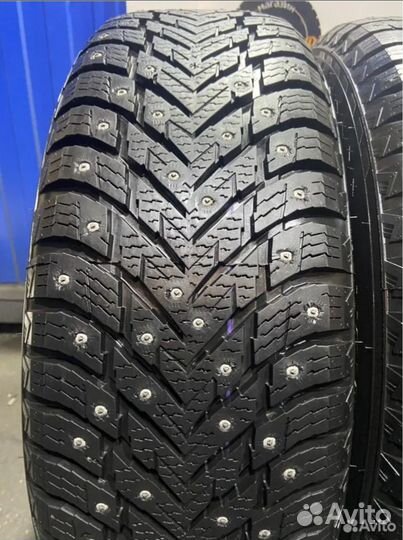 Nokian Tyres Hakkapeliitta 10p SUV 225/65 R17 106T