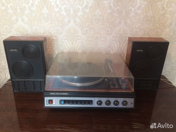 Проигрыватели пластинок Вега 122с, 108,109
