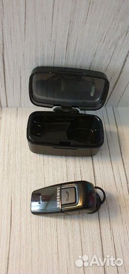 Samsung блютуз гарнитура