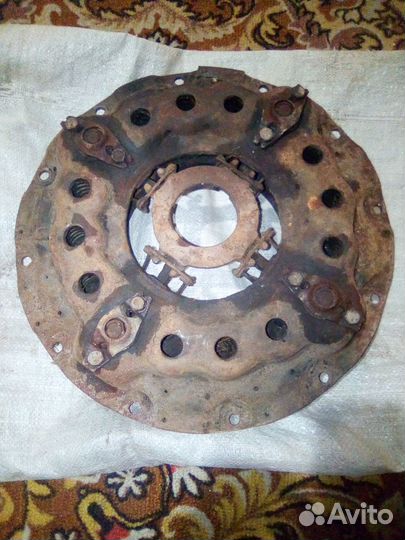 Продам корзину сцепления на а м Урал