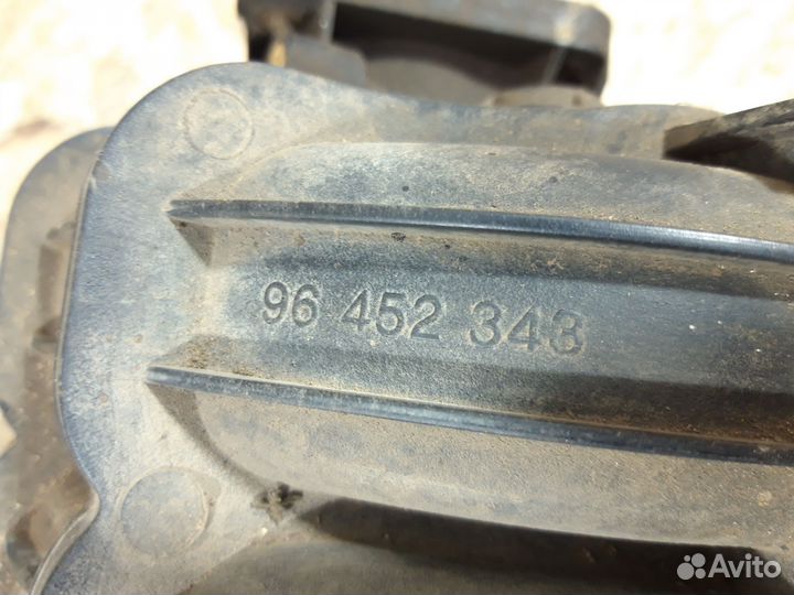 Впускной коллектор Chevrolet Lacetti F16D3