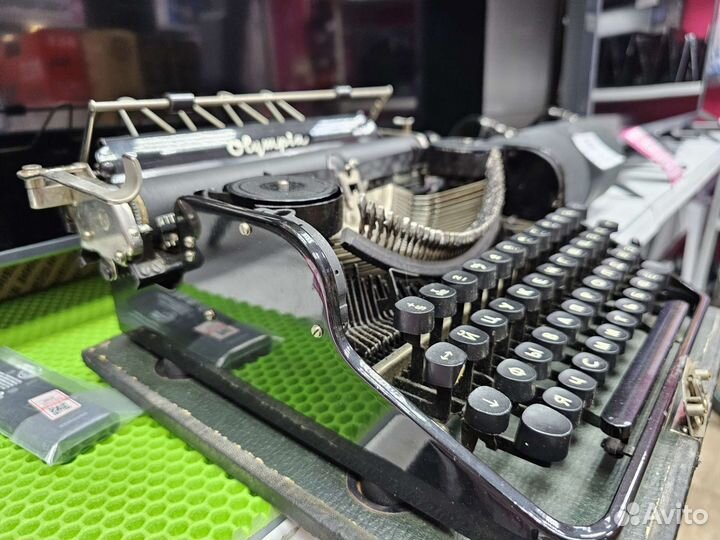 Печатная машинка Olympia