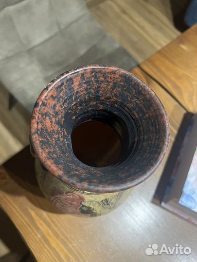 Ваза в греческом стиле