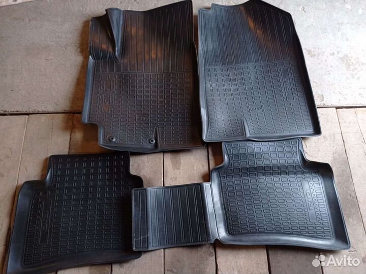 Автомобильные коврики на киа