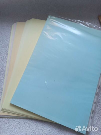 Цветная бумага пастельных тонов