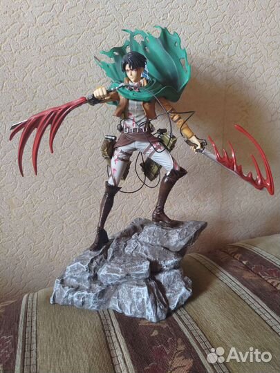 Фигурка аниме Леви Акерман Атака титанов 35см