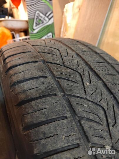 Nitto NT421Q 225/55 R18 104V