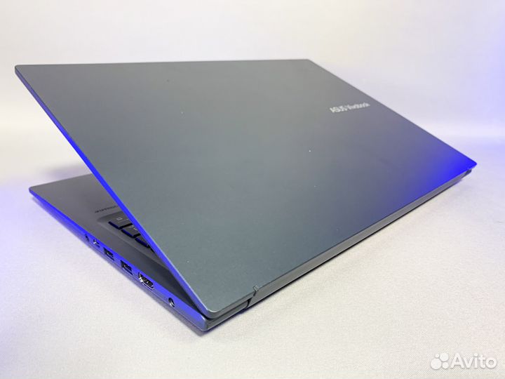 Ноутбук Asus Vivobook Ryzen 5 5600 - 6 ядер/16Gb/S