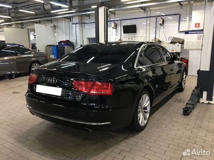 Audi A8 4.2 AT, 2011, 186 087 км