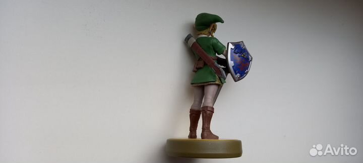 01. amiibo The Legend of Zelda 4U