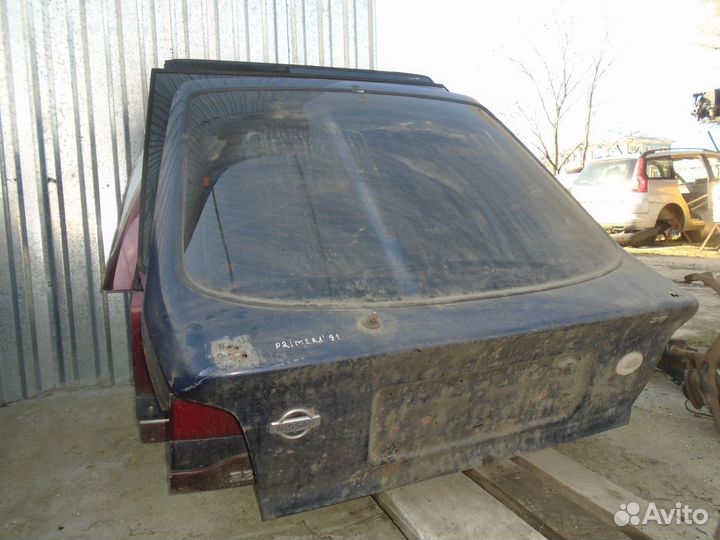 Задняя крышка багажника Ниссан Примьера