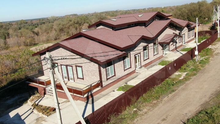 Дом 511 м² на участке 20 сот.