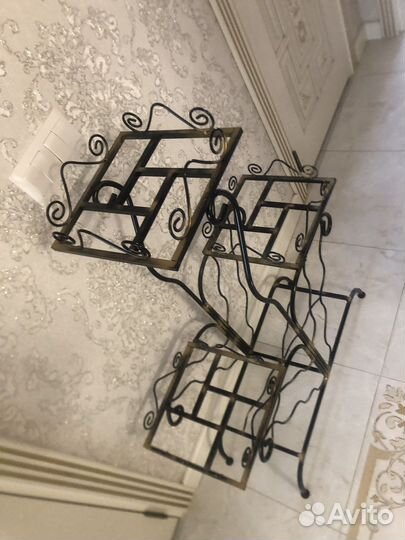 Подставка для цветов напольная металлическая