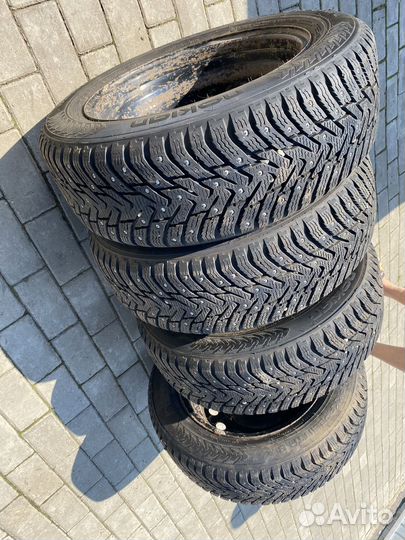 Nokian Tyres Hakkapeliitta 8 205/60 R16