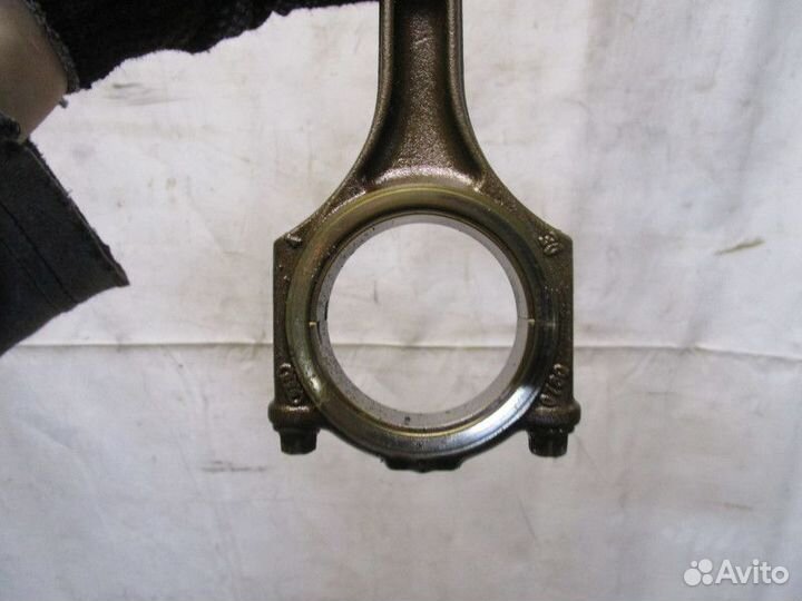 Поршень с шатуном VW Phaeton 2002-2016 (4.2 V8 BGH