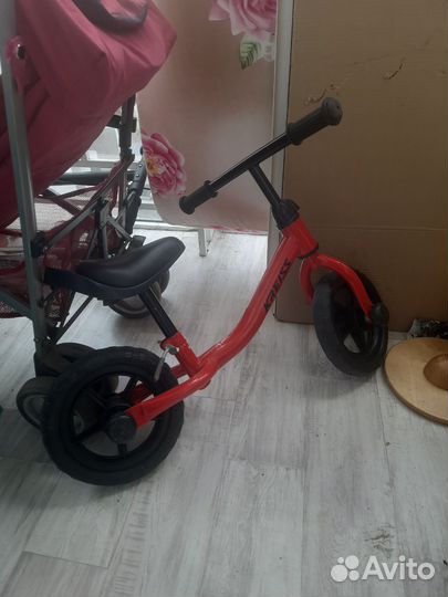 Беговел для малышей от 2 лет