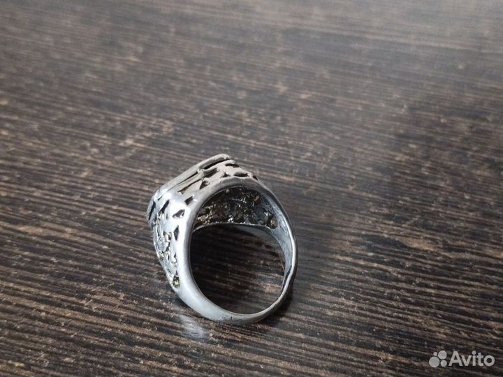 Перстень печатка