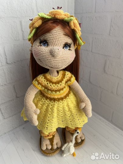 Кукла вязанная