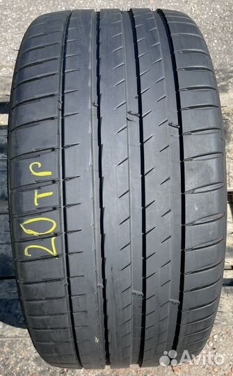 Michelin Pilot Sport 4 275/35 R19