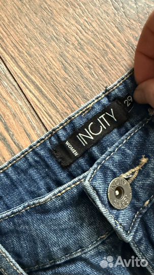 Джинсовые шорты