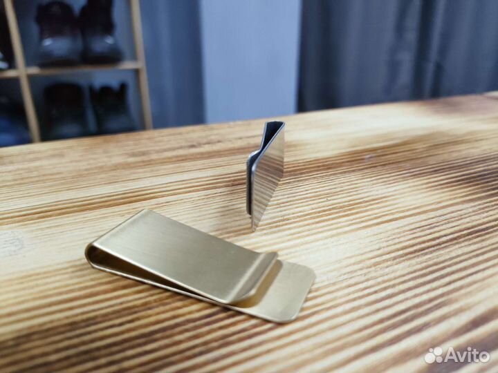 Зажим для денег