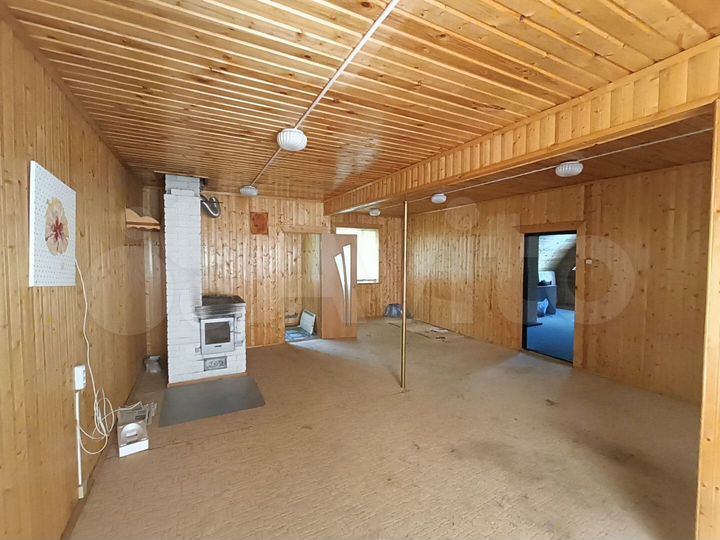 Дом 275 м² на участке 22,5 сот.