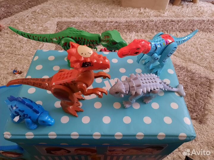 Игрушки динозавры