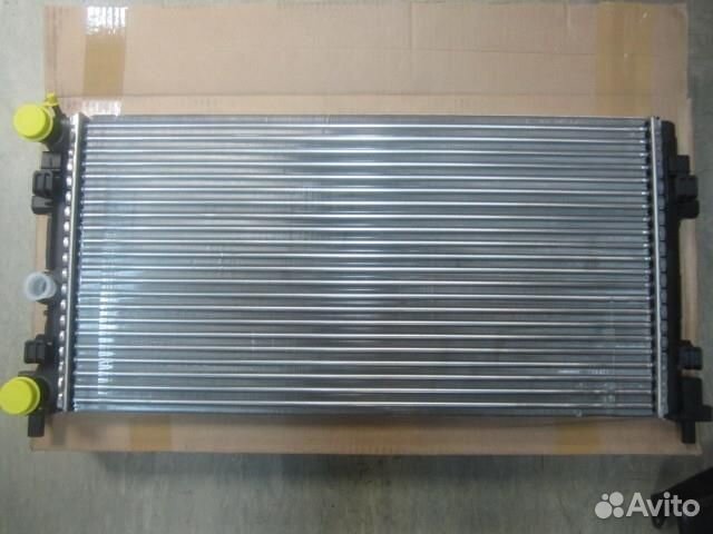 Радиатор охлаждения Volkswagen Polo 5 / Rapid / Fa