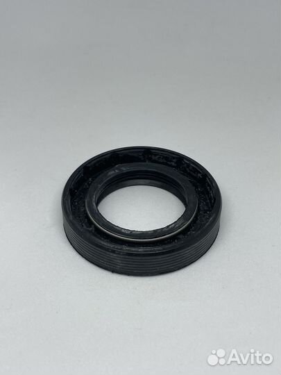 Сальник бака 32*52*10