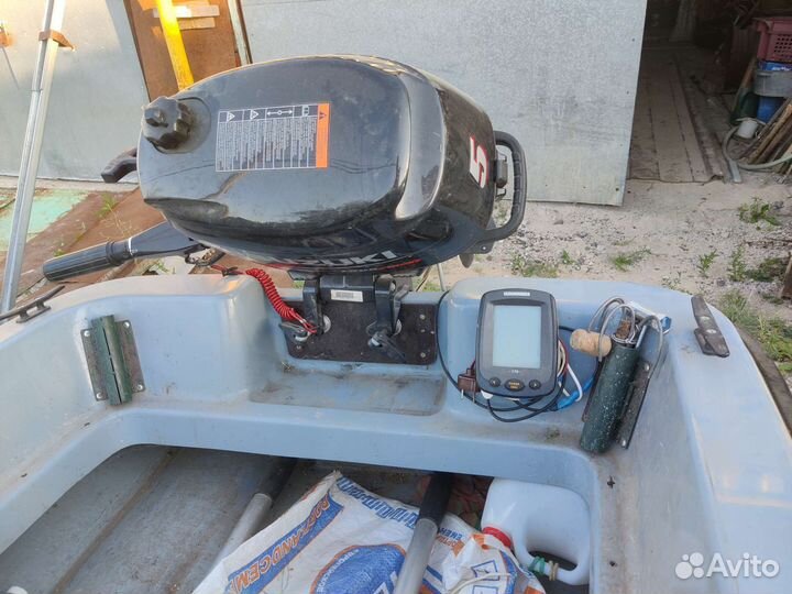 Лодка Кайман 300