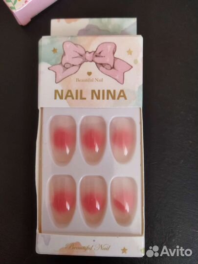 Накладные ногти с клеем