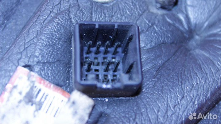 Зеркало заднего вида боковое правое Kia Carens FJ