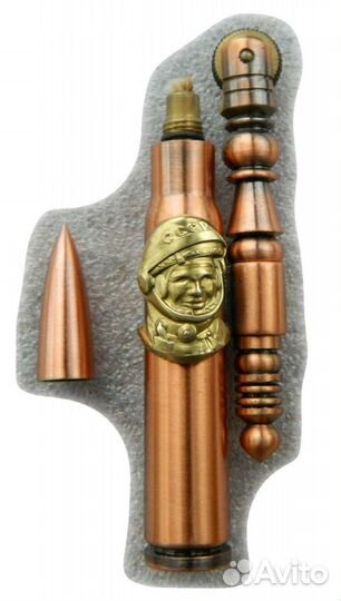 Зажигалка бензиновая Гагарин