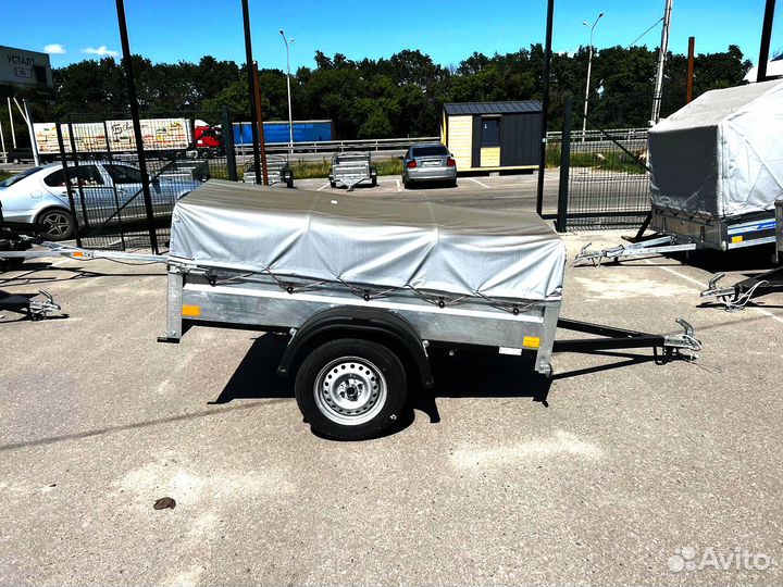 Прицеп на легковой автомобиль