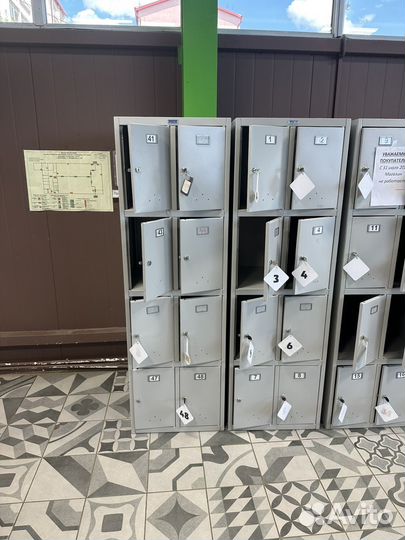 Шкаф для сумок Практик на 8 ячеек