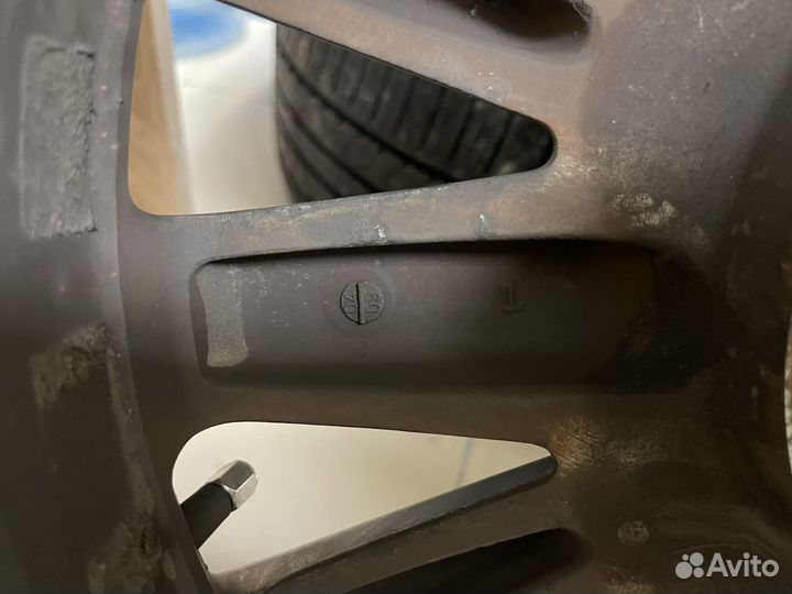 Колеса Toyota r 17 летние шины toyo 215/55/17