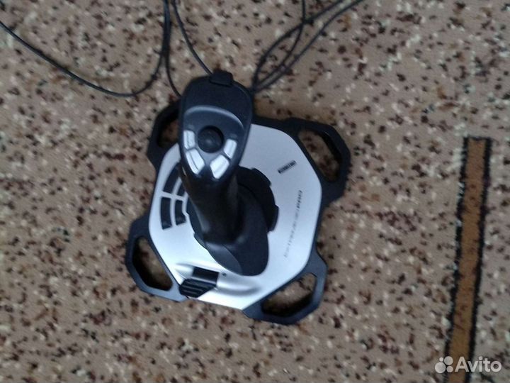 Джойстик Logitech extreme 3D pro