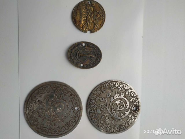 Эмблема,шильдики от швейных машин