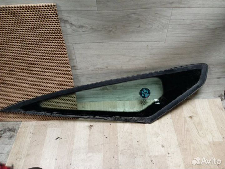 Стекло Ford Galaxy WA6 qywa 2007