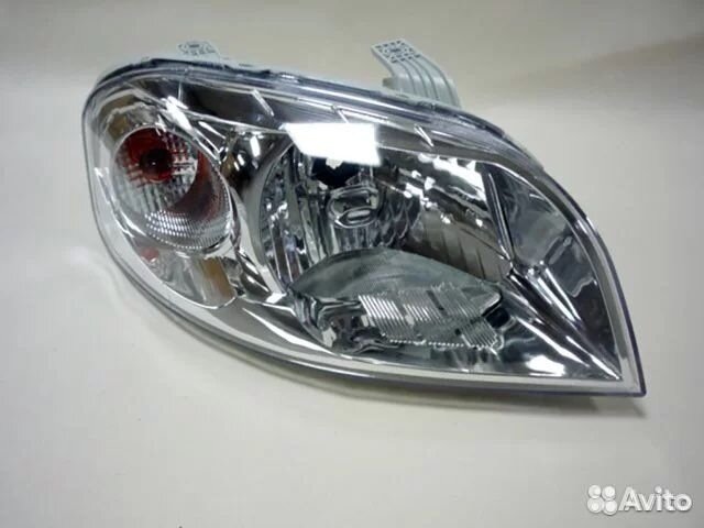 Фара aveo т250 седан наличие лев прав