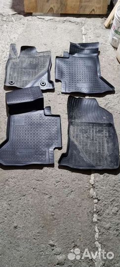 Автомобильные коврики toyota haylux