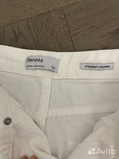 Джинсы bershka