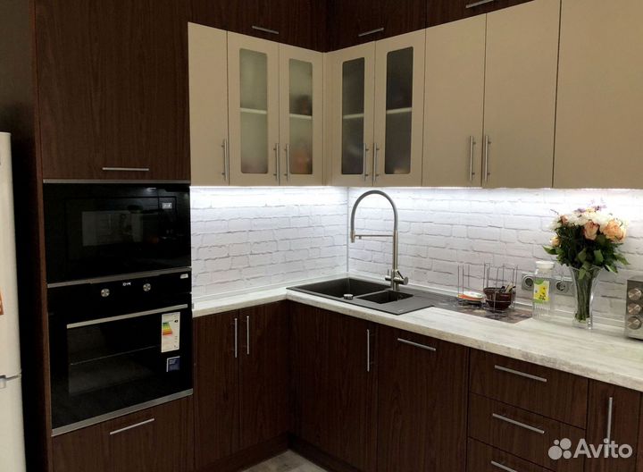 Кухонный гарнитур Модена на заказ