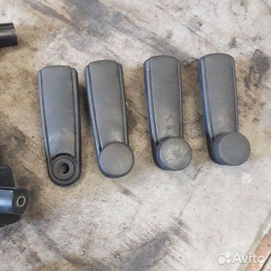 Ручки двери внутренние Фольксваген Пассат Б3