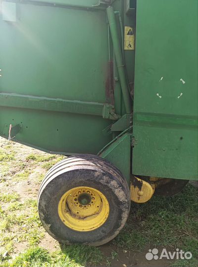 Пресс-подборщик John Deere 550, 1999