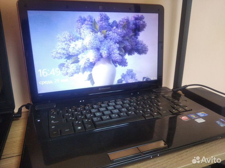 Ноутбук Lenovo intel core i3
